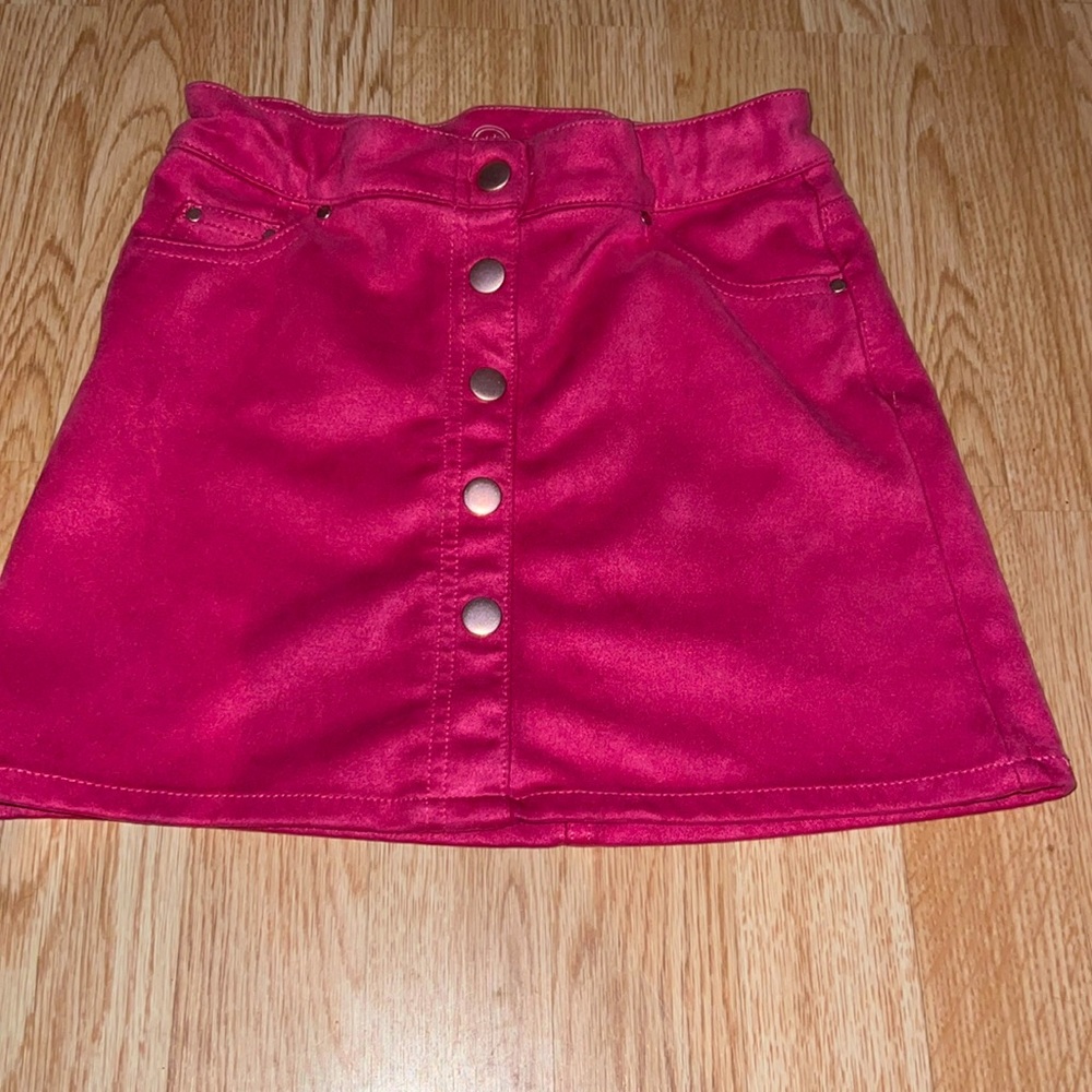 Wonder Nation M(7-8) Girls Faux Suede Skirt Pink with Gold Buttons